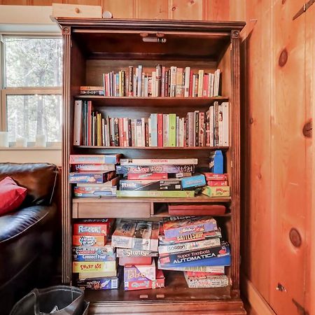 Spacious Classic Cabin Retreat- Near Lassen Mill Creek Bagian luar foto